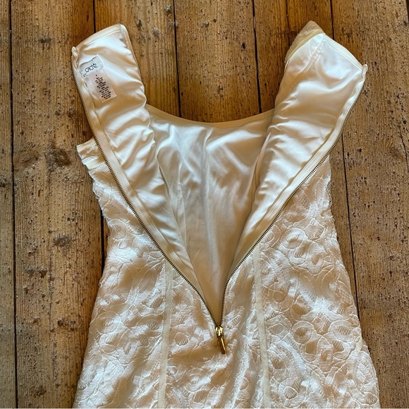 Vintage 90s Cache White Lace Dress - Size 4 | Romantic & Timeless - Picture 6 of 9
